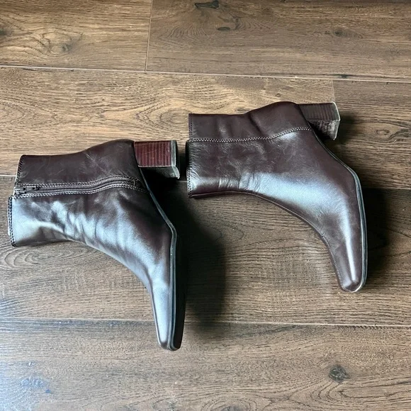 Nine West Dark Brown Leather Heeled Ankle Boots Size 9.5 - Picture 5 of 10